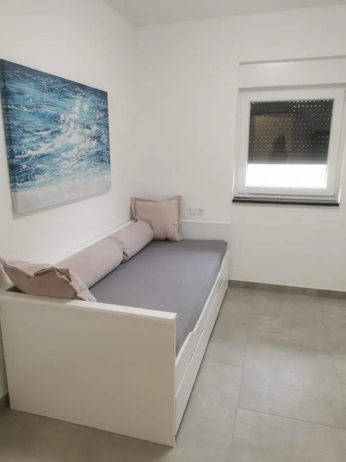 Lunisa Vs1 Apartment Kostrena