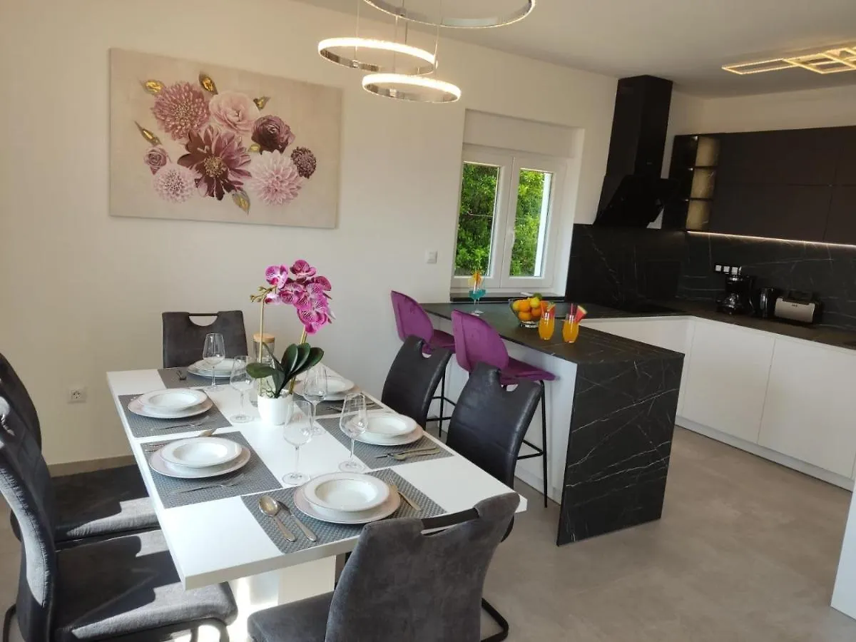 Lunisa Vs1 Apartment Croatia